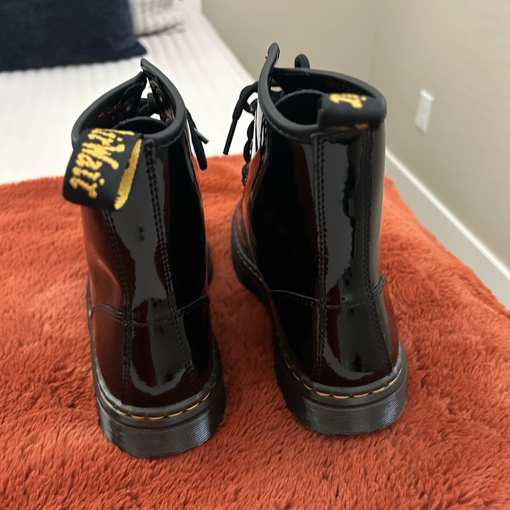 Dr. Martens Zavala Boot size 7 Women's black patent leather Combat boot - Picture 5 of 7